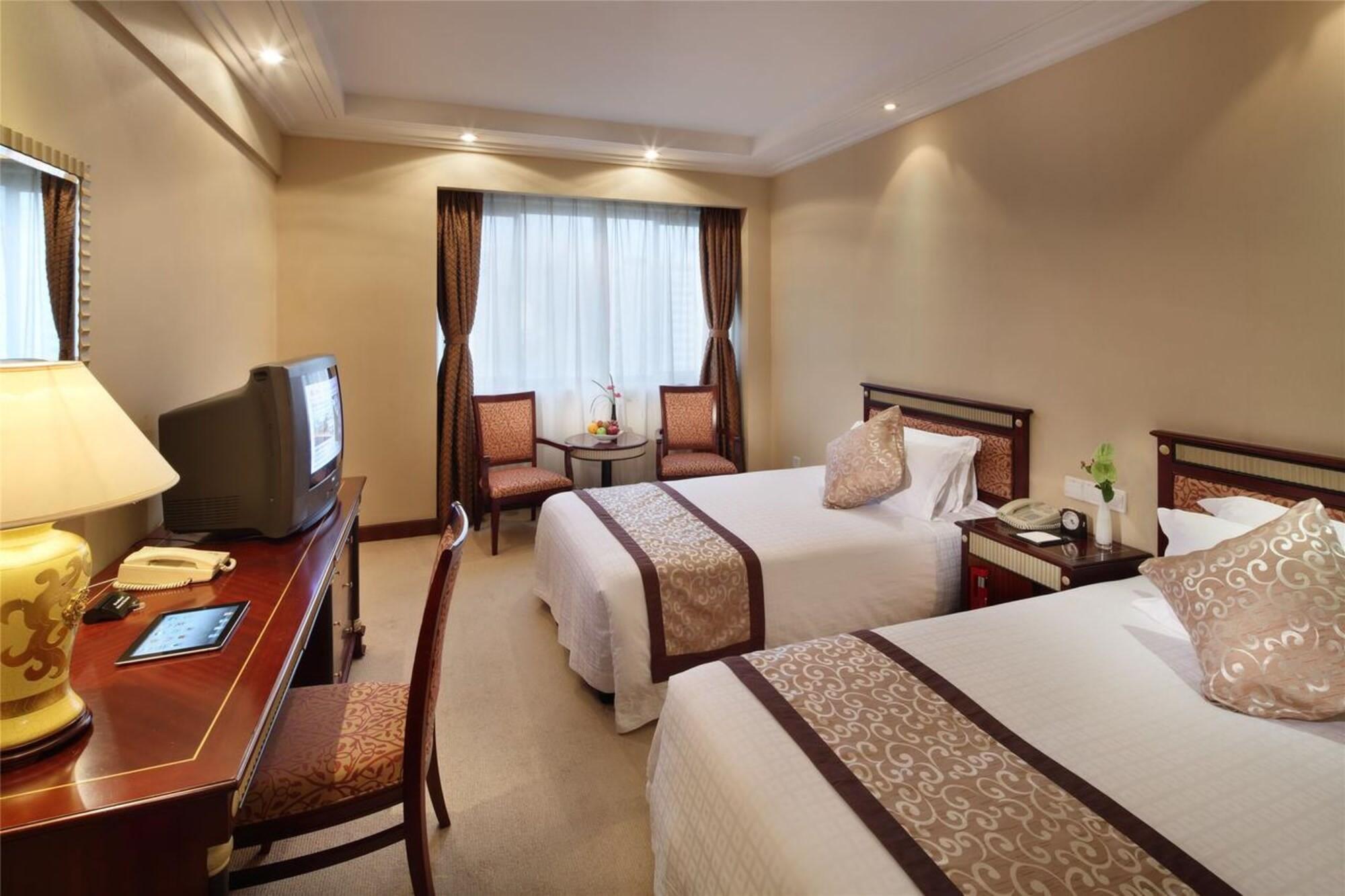 Shanghai Hotel Jin Jiang Exterior photo
